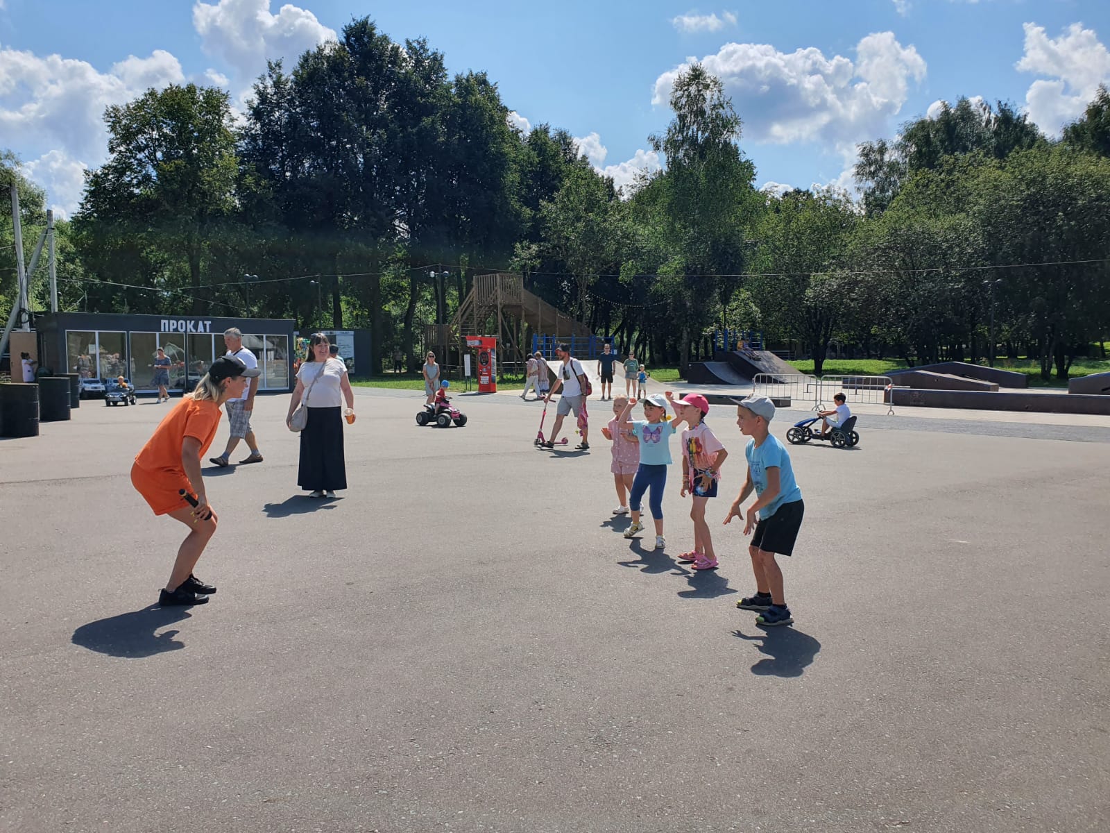 Вы сейчас просматриваете Для жителей городского округа провели игровую программу