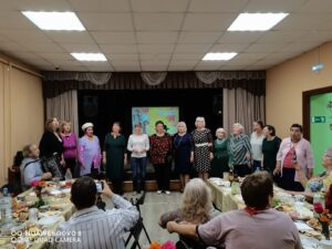 Подробнее о статье В муниципальном округе Чехов провели развлекательную программу «Года не беда-если душа молода», посвященная Дню пожилого человека, в рамках проекта Губернатора Московской области «Активное долголетие в Подмосковье».
